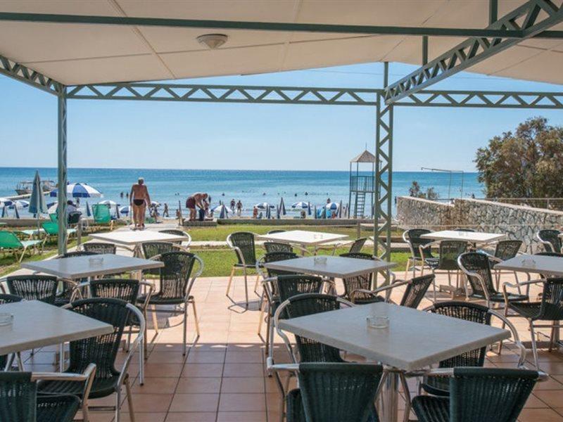 Astir Palace Hotel 4*