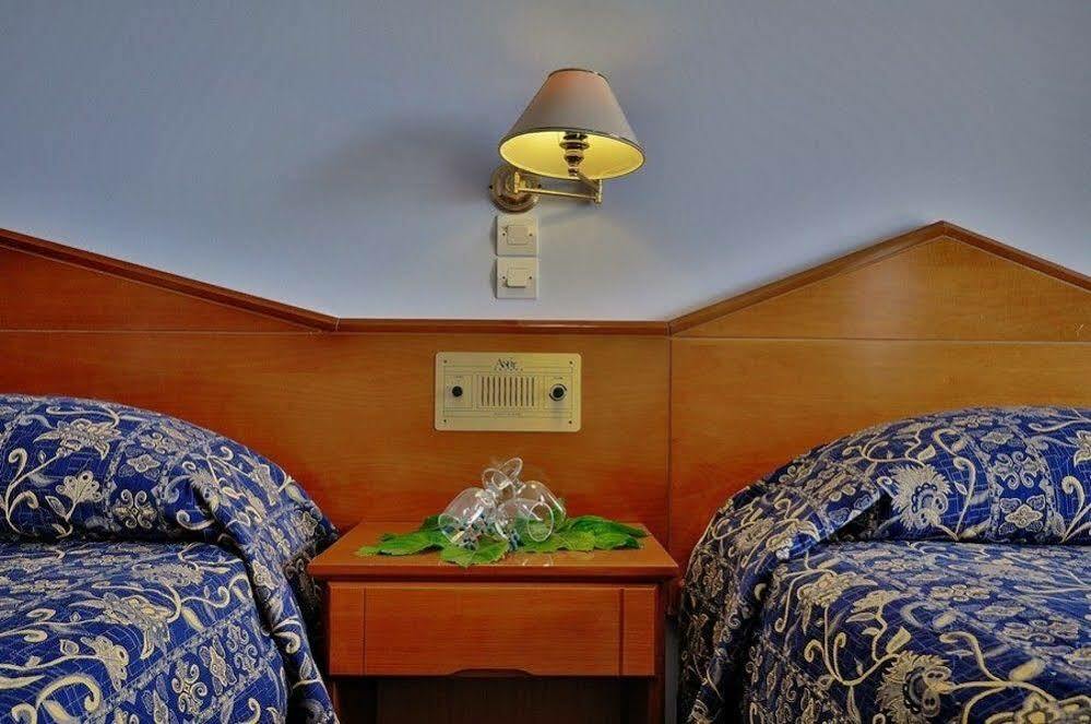 Hotel Astir Palace 4*